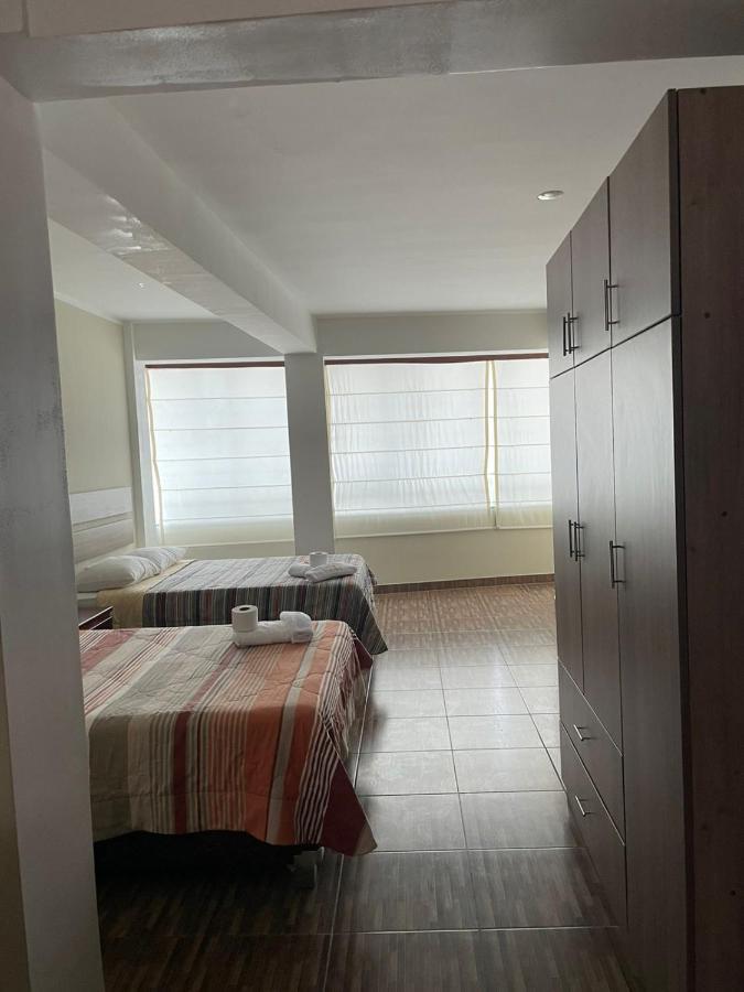 Hotel Plaza Barranca Buitenkant foto