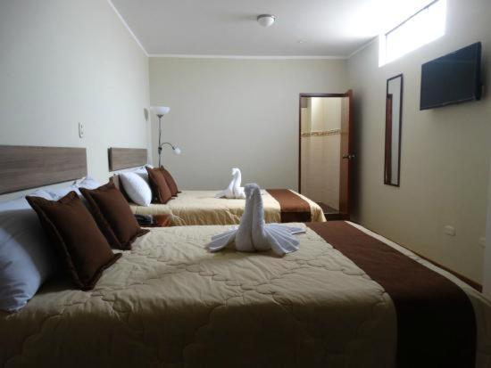 Hotel Plaza Barranca Buitenkant foto